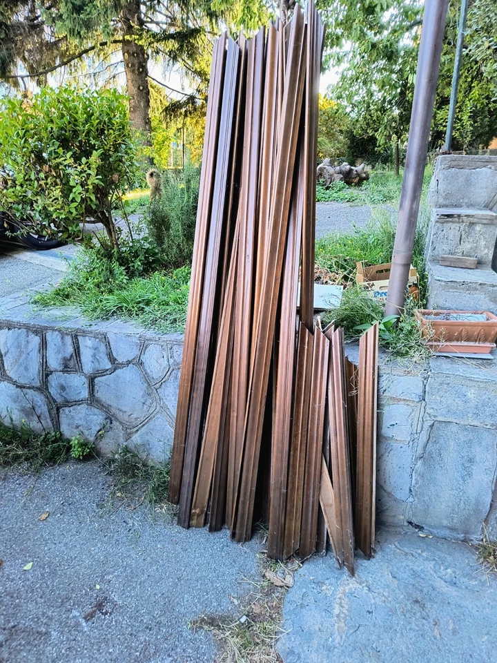 Porta Legno e Vetro n.1 cm68x200 Sx e n.2 cm 82x200 Dx con telai e copribordi - Immagine 2 di 3