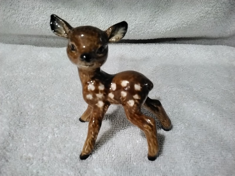 Vintage Goebel W Germany Fawn Deer Figurine