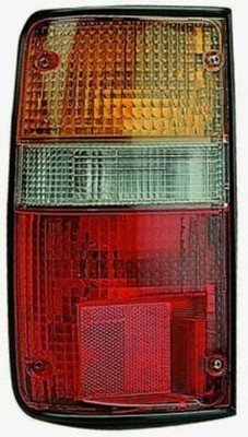 TOYOTA HILUX 2WD 4WD RN85 Rear Tail Light RIGHT 1988-1992