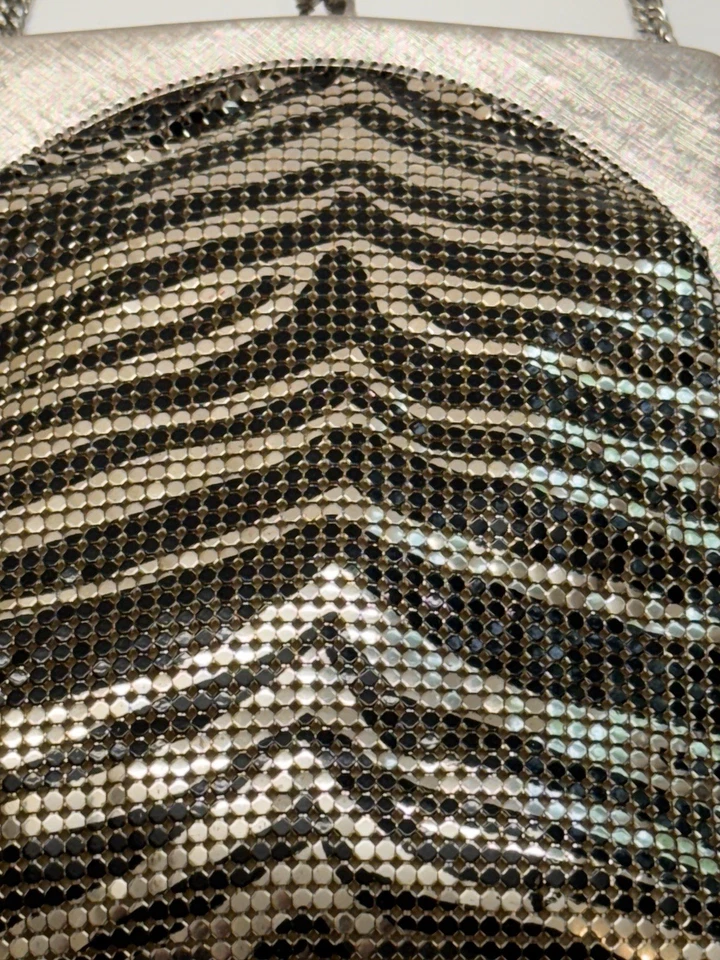 De Colección Whiting & Davis Malla Cebra Noche Cartera Bolso de Mano Bolso de Hombro Plateado Negro Foto 2 de 4