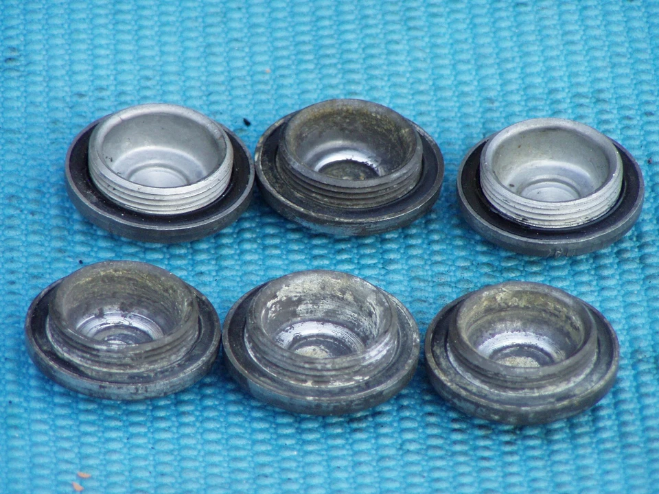 Регулирующие колпачки клапанов Honda CB750 CB550 CB500 CB400 CB350 GL1000 GL1100 CX500 - Изображение 2 из 2