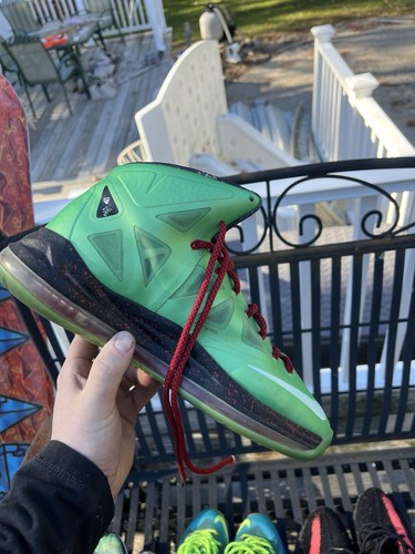 Size 11 - Nike LeBron 10 Cutting Jade - Picture 2 of 6