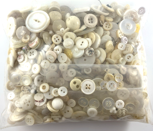 Button Vintage Lot | Bone Shell Wood Plastic | White Cream | 1.2 lbs | Used - Picture 3 of 3
