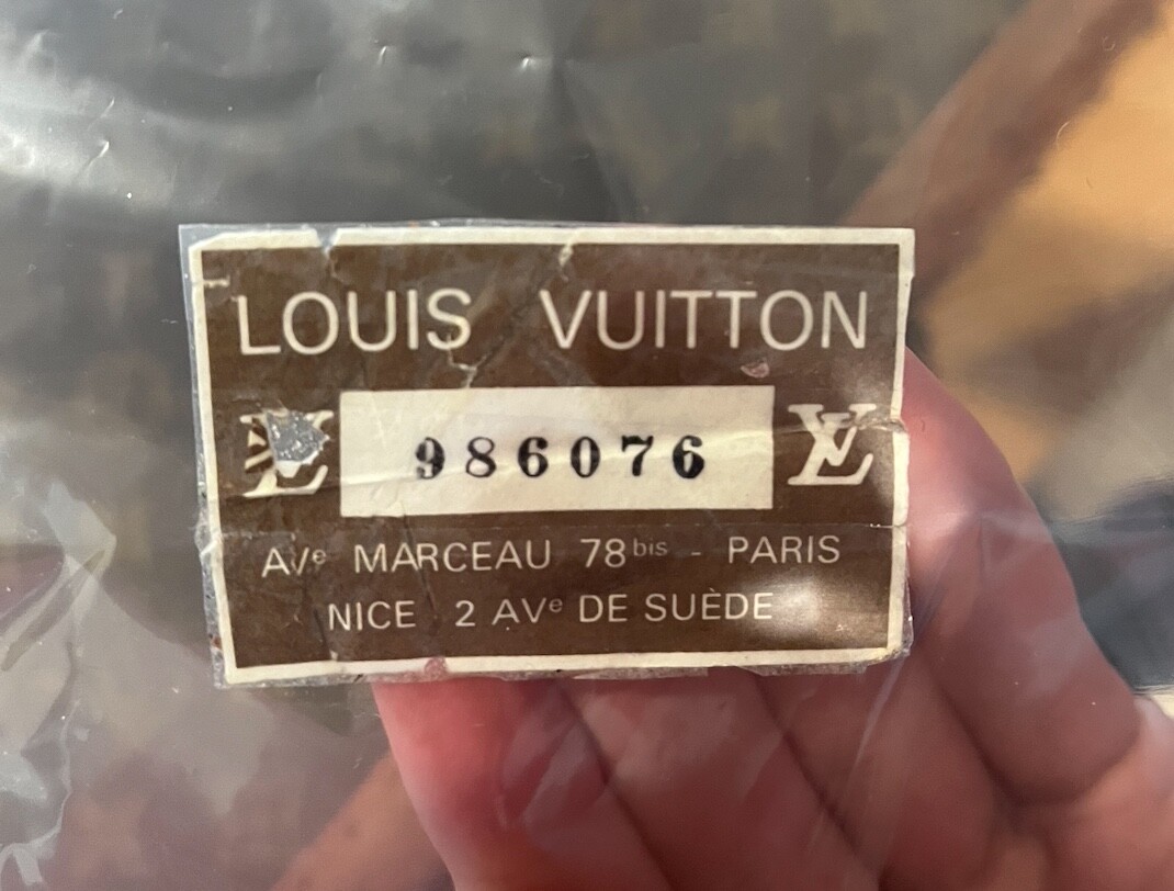 Vintage Authentic Louis Vuitton Alzer Monogram Hard Suitcase Trunk Luggage