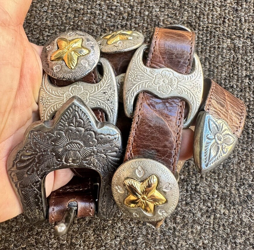 VINTAGE CONCHO handcrafted STARS SILVER TONE BELT WESTERN  display picture 2