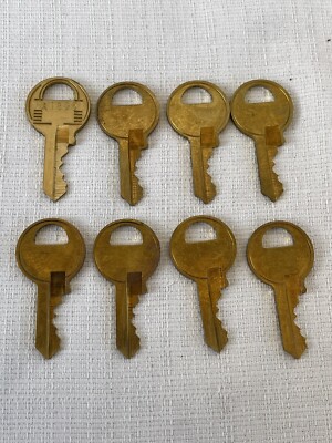 Lot of 8 Master Lock Padlock Replacement Key Cut to Code A1895