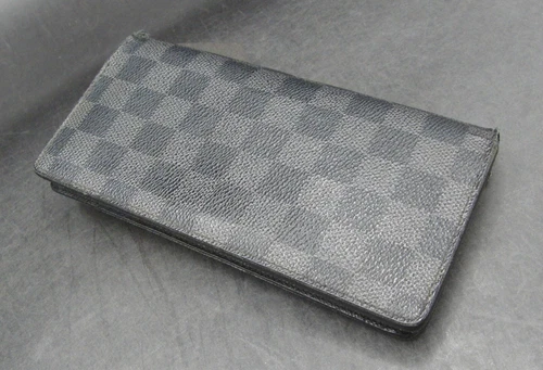 Authentic Louis Vuitton Black Leather Wallet 6 Card Holders Notes & Coins