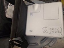 NEC MT1065 3LCD projector w 3200 Lumens Full HD USB