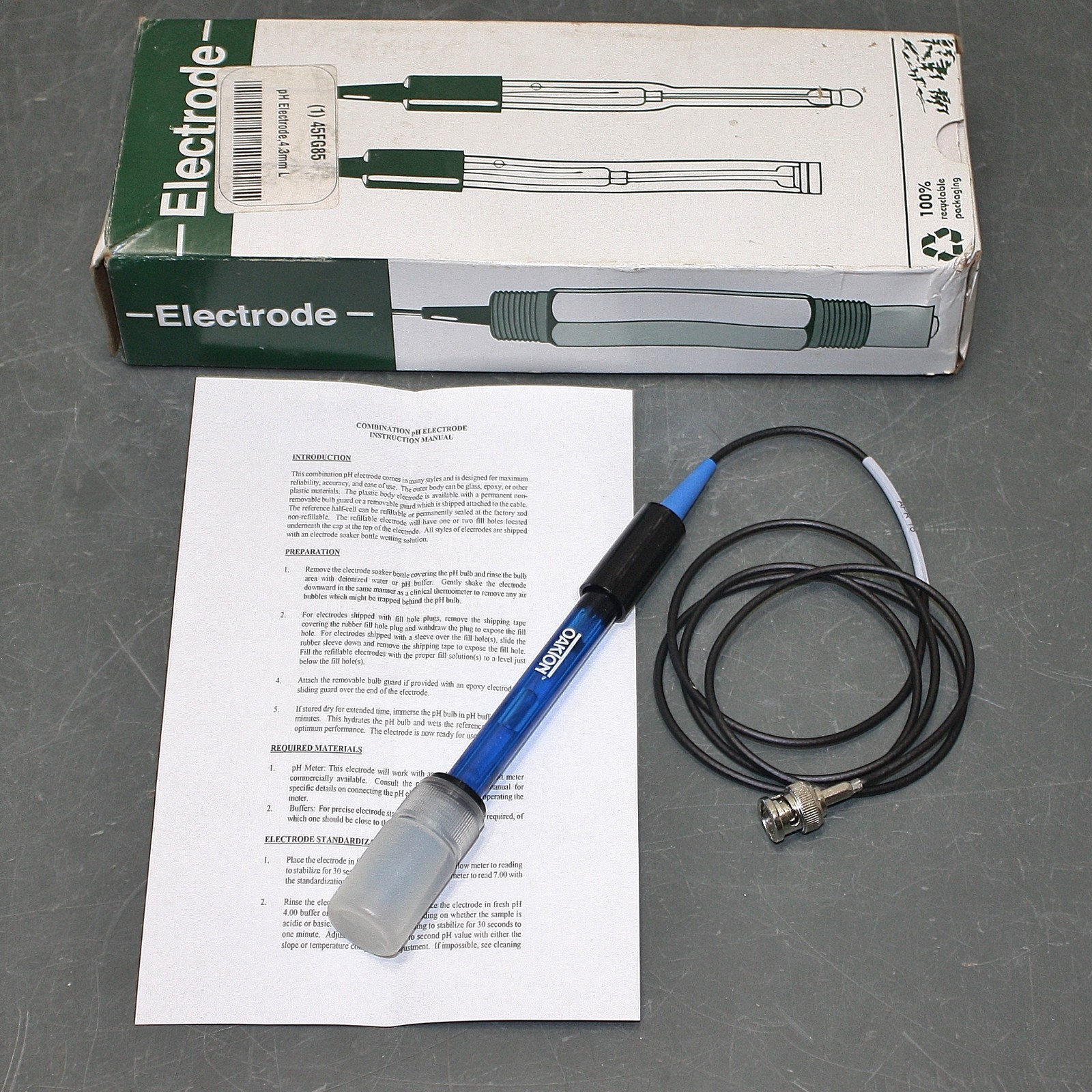 EXPIRED 04/2017 - Oakton pH Electrode WD-35805-05, BNC, Single Junction