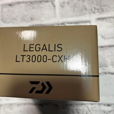 DAIWA LEGALIS LT3000-CXH Spinning Reel Fishing reels spinning reels Scratched