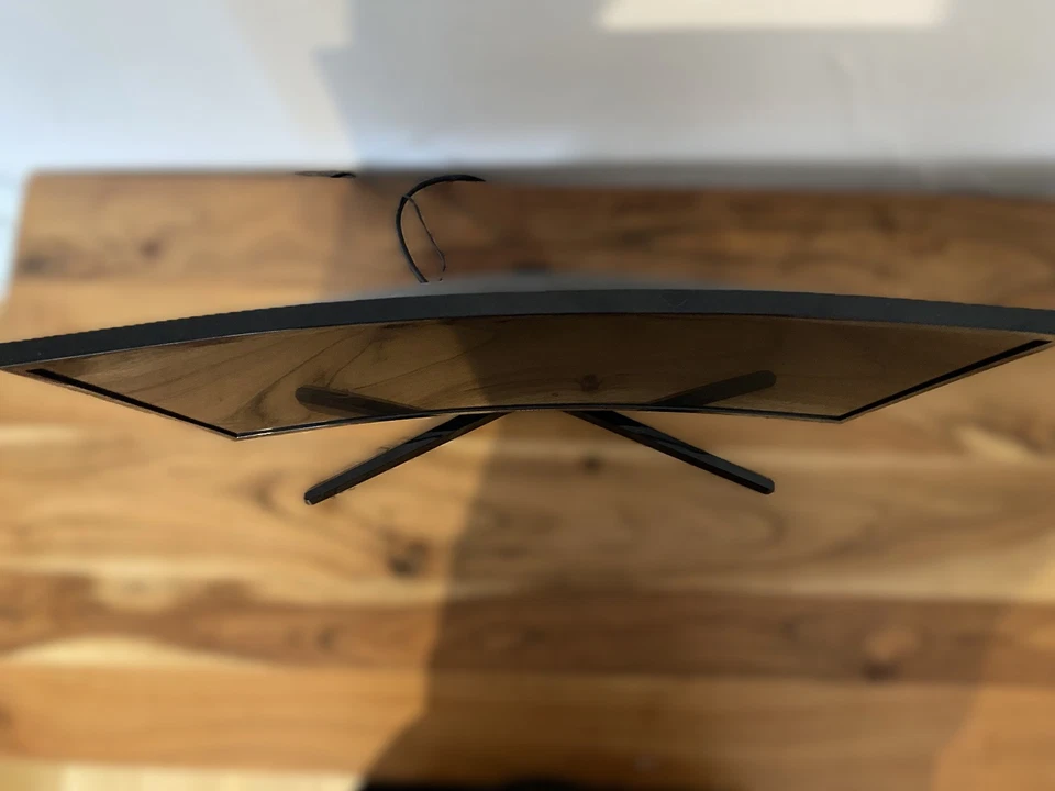 🖥️Samsung Monitor 24" Full HD 144 Hz – Mit Originalverpackung, Top Zustand 🔥 - Bild 3 von 3