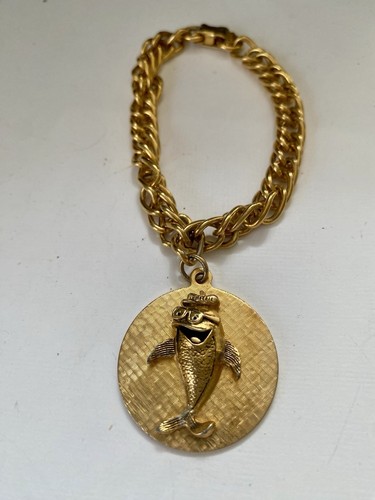 Charlie the Tuna Gold Tone Starkist Charm Bracelet - Bild 2 von 4