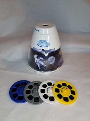 Lakeshore Kids Cosmic Space Projector Ages 3+ With All 4 Slides