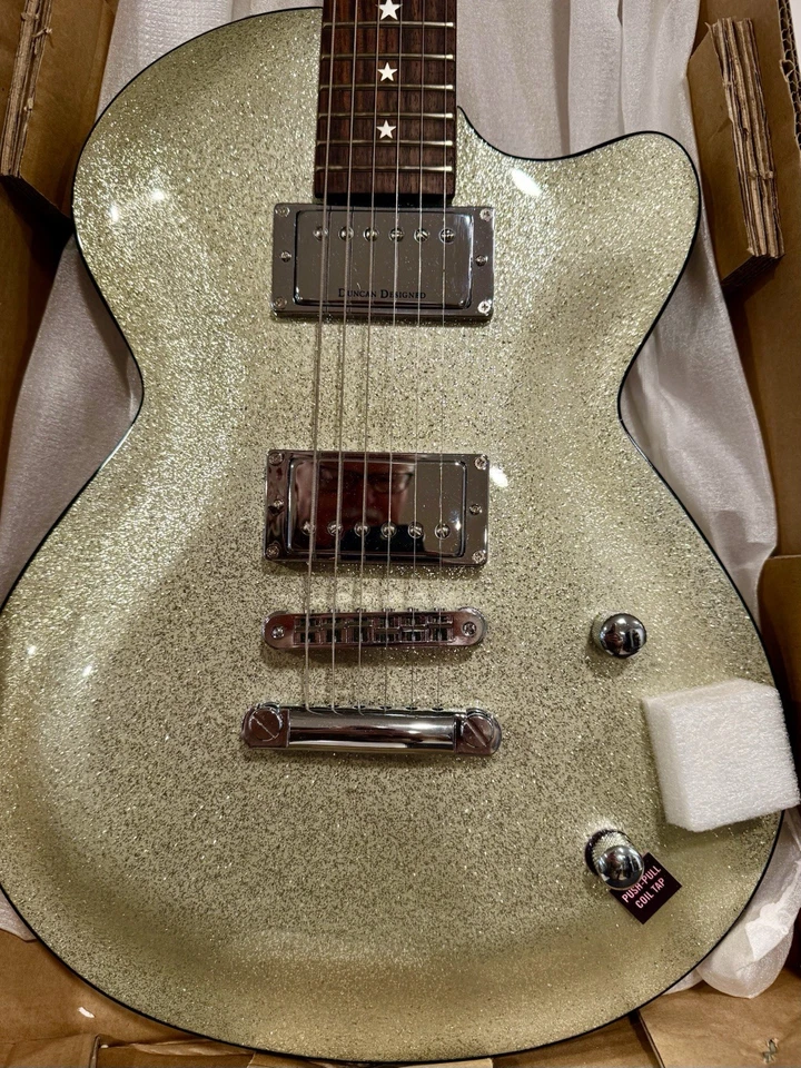 NEW Daisy Rock Rock Candy Guitar Diamond Sparkle Elec. Guitar Orig. $499.99 NIB! - Image 3 of 4