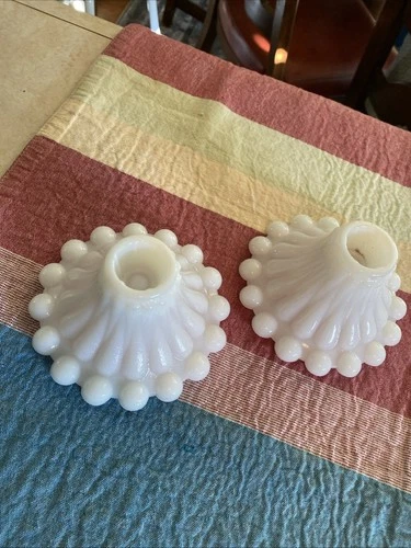 VINTAGE PAIR ANCHOR HOCKING BOOPIE MILK WHITE GLASS CANDLE HOLDERS CANDLE STICKS