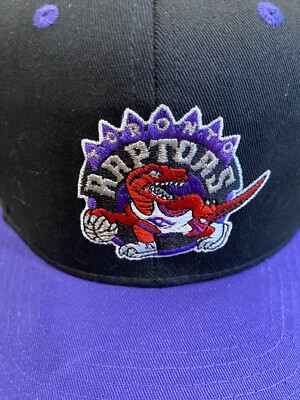 Vintage 90s Toronto Raptors Black Dome Plain Logo NBA Logo
