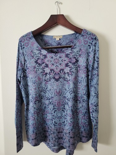 Energe World Wear Womens Size Large Blue Studded Round Neck Knit Top Long Sleeve