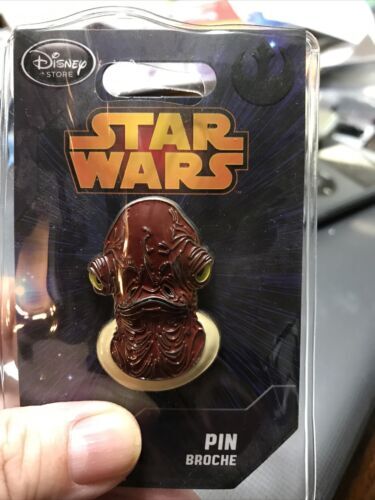 レア　ディズニー　スターウォーズ　ピン　WEEKENDS 2010 LE250 Disney Star Wars Rare Enamel Pin Weekends 2010 LE250 Unused and