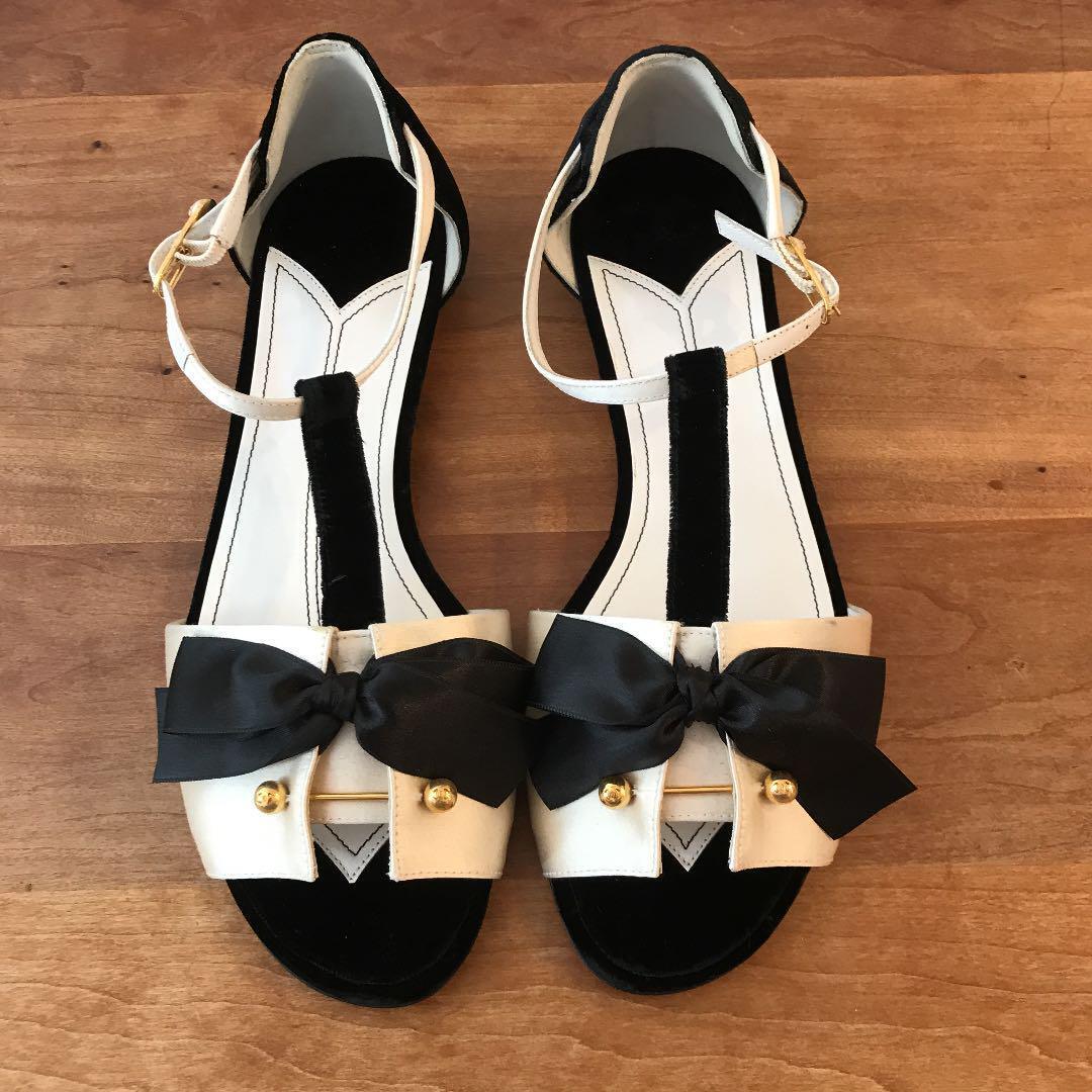 CHANEL Vintage Sandals Ribbon EU 37 1/2 Black White Unused CHANEL Vintage Sandals Ribbon EU 37 1/2 Black White Unused