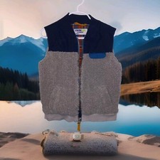 Boys Oshkosh 5T Winter Vest