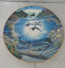 Danbury Mint - Underwater Paradise - "Sunlit Glow" - Collectible Plate - Whales