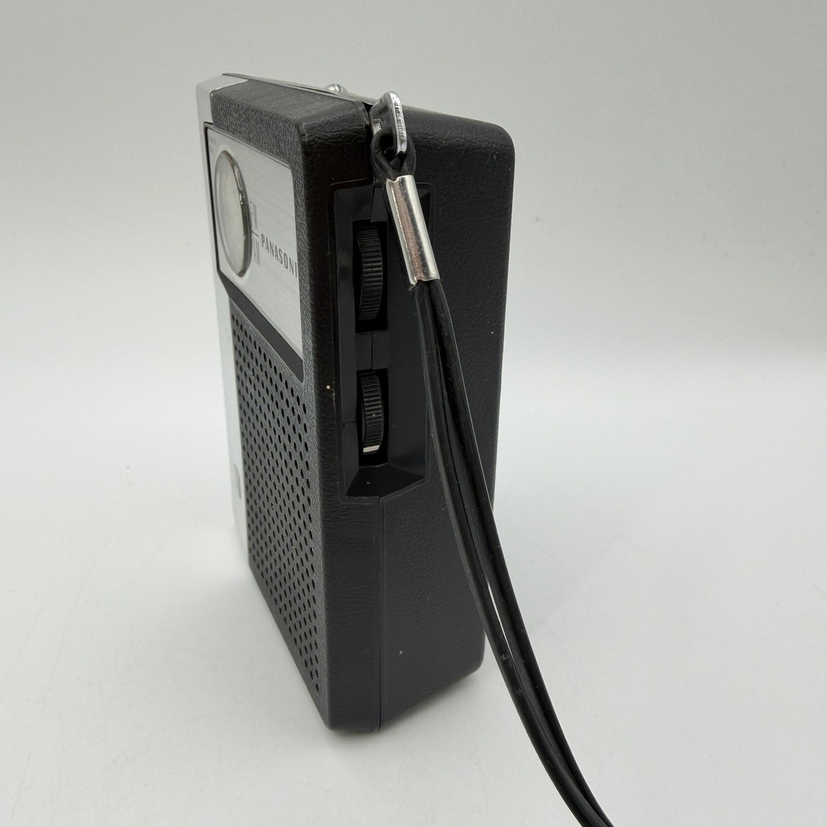 Panasonic Vintage FM-AM Portable Transistor Radio - RF-619 - Works