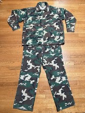 X-Large Rare Vintage Cabela s Sidney Nebraska Camouflage Jacket Pants
