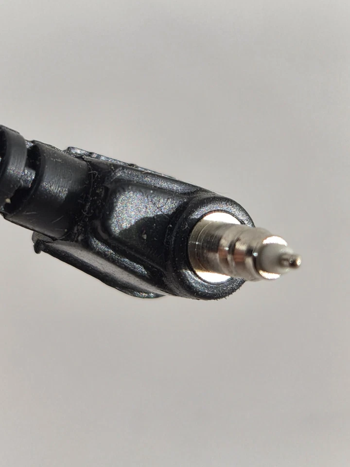 Cable negro punta afilada macho a especial para PC cable (10") cable de sincronización de flash Foto 2 de 4