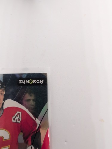 2021-22 Upper Deck Synergy - Legends Theoren Fleury #75 Red - Picture 4 of 10