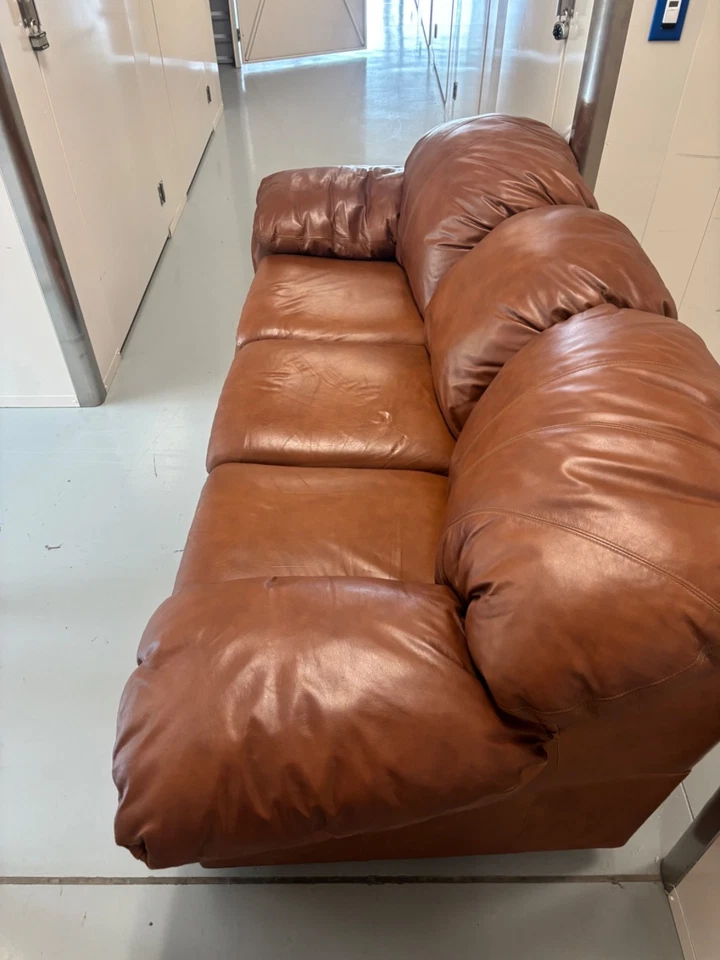 Sofá-cama queen size de couro marrom de qualidade premium — Ótimo!! - Imagem 2 de 4