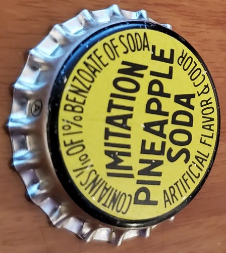 Vintage IMITATION PINEAPPLE SODA Cork Lined bottle cap; Unused; 1950’s; NOS - Picture 5 of 6