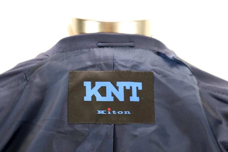 $6570 KNT Kiton Overcoat 38 R (48 EU) Mens Navy 14 Micron Wool Light Jacket - Image 3 of 4
