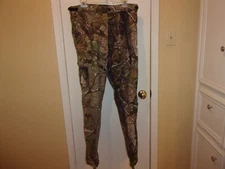 RANGER MEN'S CAMO HUNTING PANTS-SIZE MEDIUM- REALTREE-PRE-OWNED