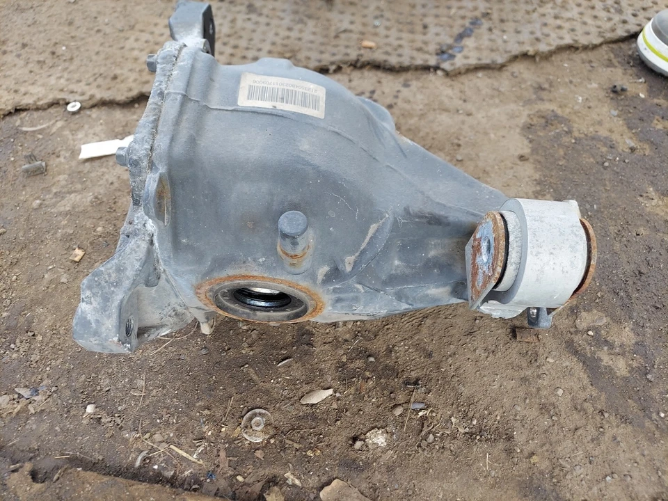 Mercedes Benz Clase E W212 E350 2010-2011 tracción trasera portador diferencial OEM Foto 3 de 4