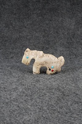 Horse Zuni Fetish Carving - Dannette Laate