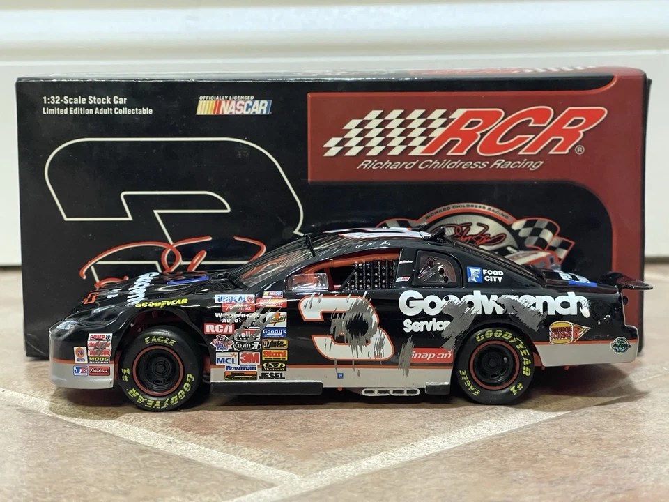 1997 Dale Earnhardt Goodwrench Daytona 500 Crash Car Raced Version Action 1:32 - Изображение 3 из 4