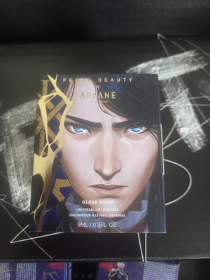 #ad Fenty Beauty Arcane Rogue Riche Glass Bomb Universal Lip Luminizer CAITLYN $39.99