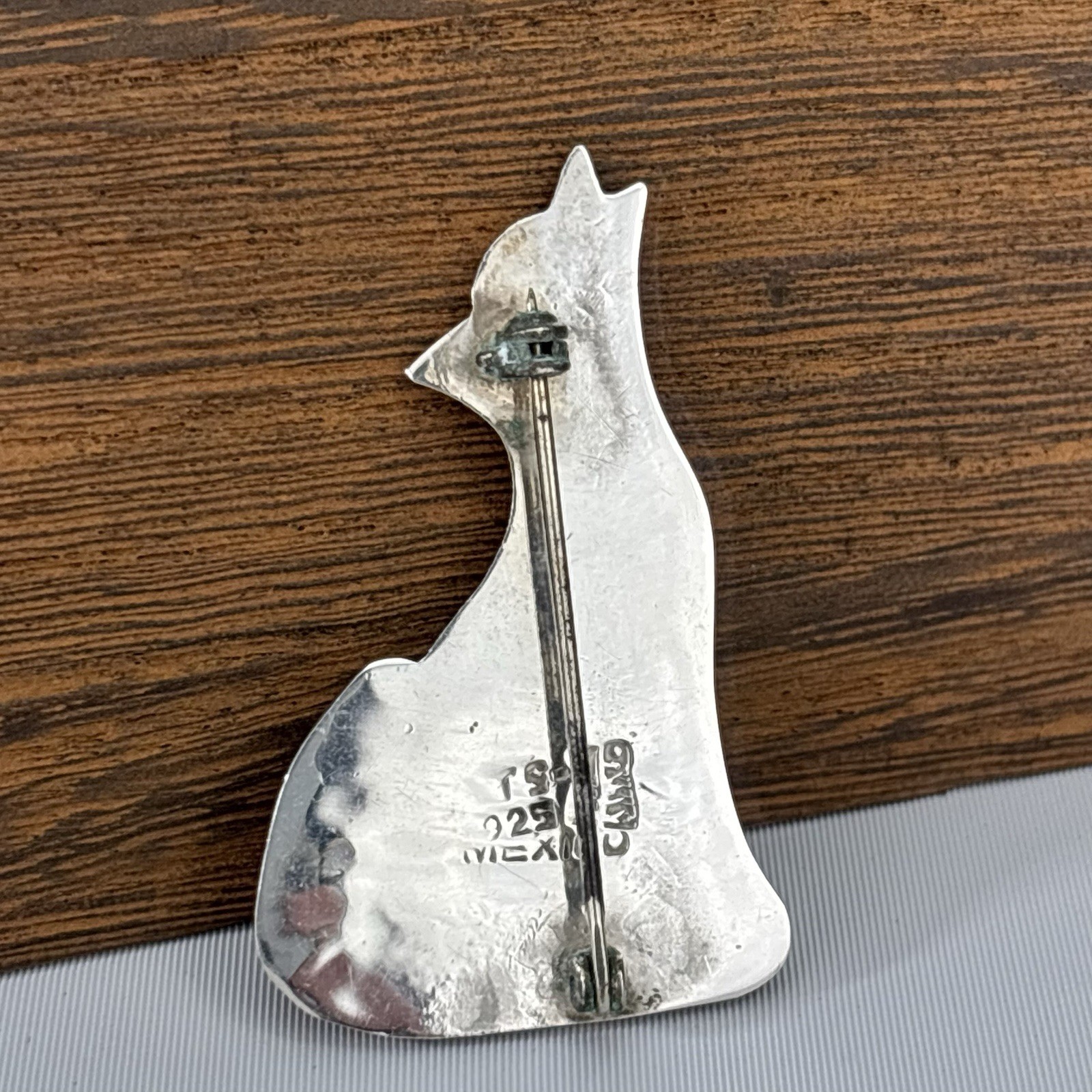 Sterling Brooch Howling Wolf Native Modernist Abs… - image 3
