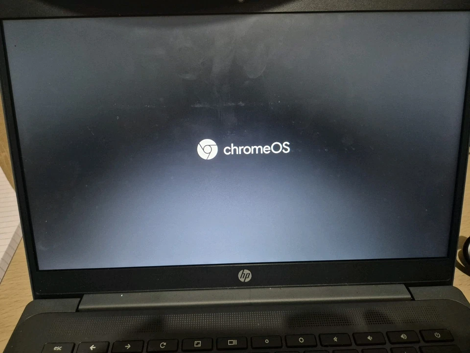 HP Chromebook 14 G6 | 14" Laptop | Intel Celeron 2.80ghz| 8GB RAM | 32GB Storage - Image 2 of 4