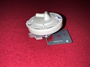 Druckwächter Druckschalter Druckdose Waschmaschine Beko WML 51231 E Originalteil