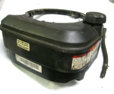 Briggs Stratton 126T02-1347-B1 Engine Fuel Tank Part 699374, 693377, 499618