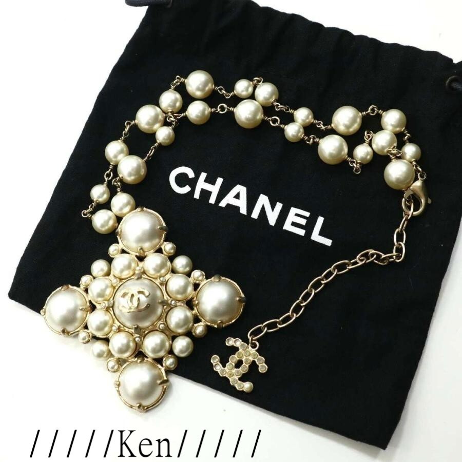CHANEL Necklace AUTH Coco chain CC Rare Pendant Fake pearl Gold