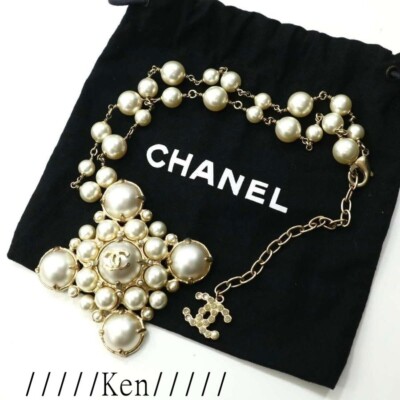 アクセサリー VINTAGE 2006 CHANEL FAKE PEARL NECKLACE VINTAGE 2006 CHANEL FAKE PEARL NECKLACE