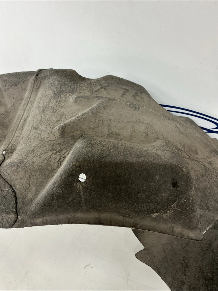 Guardabarros interior trasero izquierdo Jaguar F-Pace 17-20 revestimiento protector contra salpicaduras OEM Foto 3 de 4