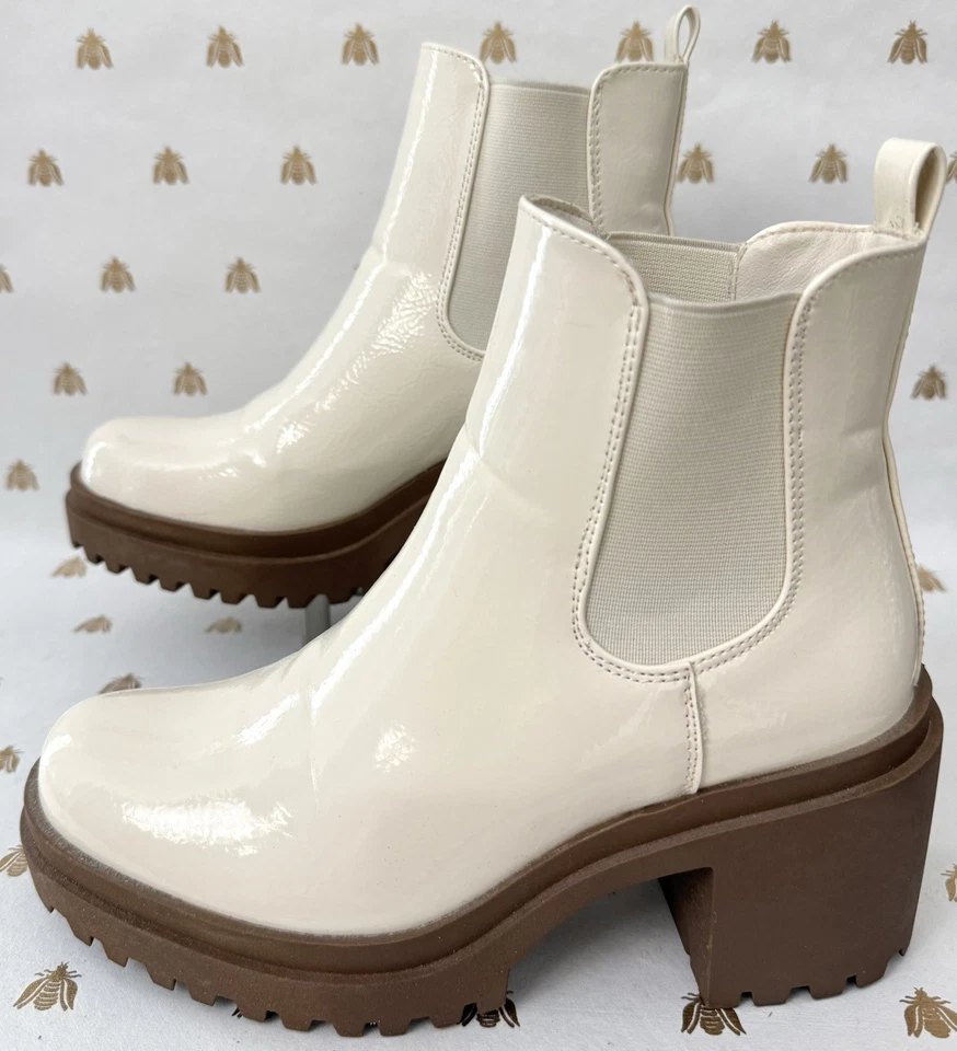 Diba Boots CHELSEA Patent Leather Chunky Platform Pull On Cream 7.5 - Image 3 of 4