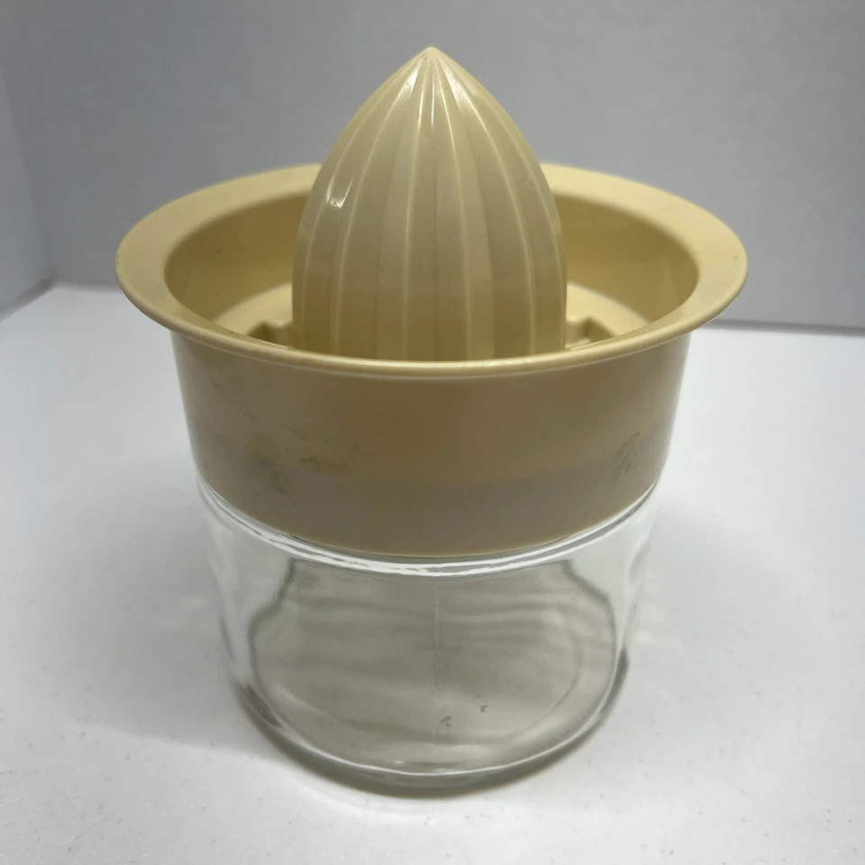 Exprimidor de limón vintage tapa de almendras con base de tarro de vidrio Gemco capacidad 12 oz EE. UU. Foto 3 de 4