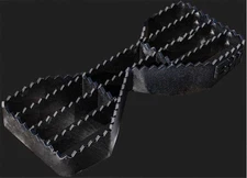 TOW & STOW STEP BLACK - FITS 2IN & 2.5IN SHANK TOW & STOW MODELS