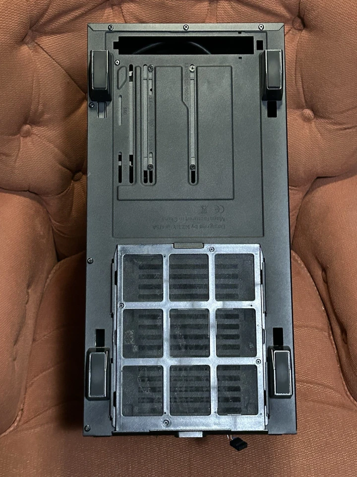 NZXT H510 Compact ATX Mid-Tower Computer Case black - Image 4 of 4