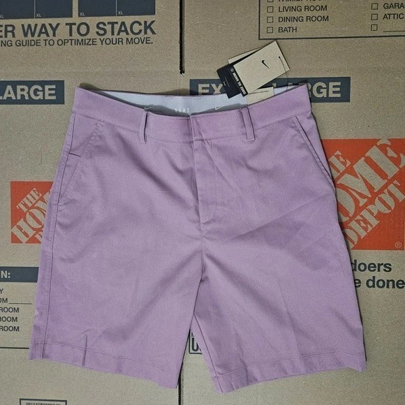 Nike Tour Chino Golf Shorts Plum Dust Mens Size 34
Opens in a new window or tab