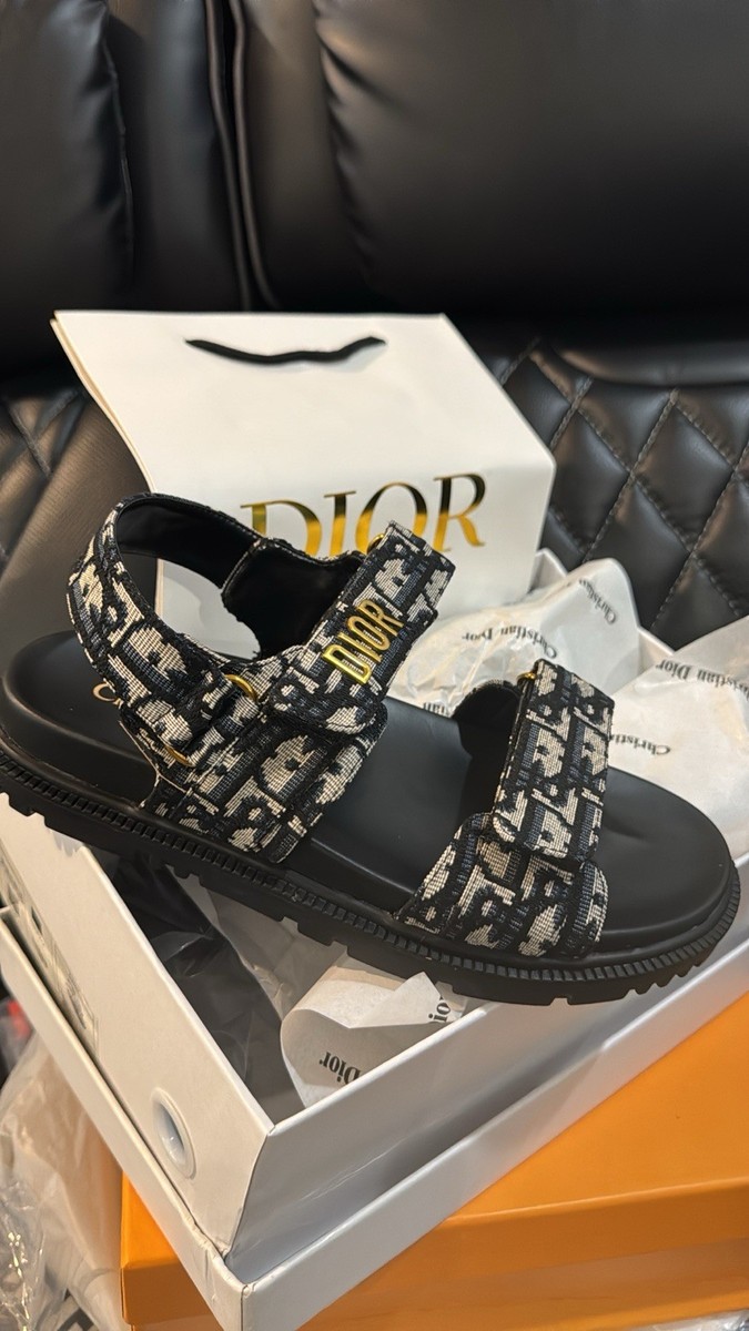 Dior♡ ブラックレザー ストラップサンダル Dior Black Logo Strap Sandals | eBay